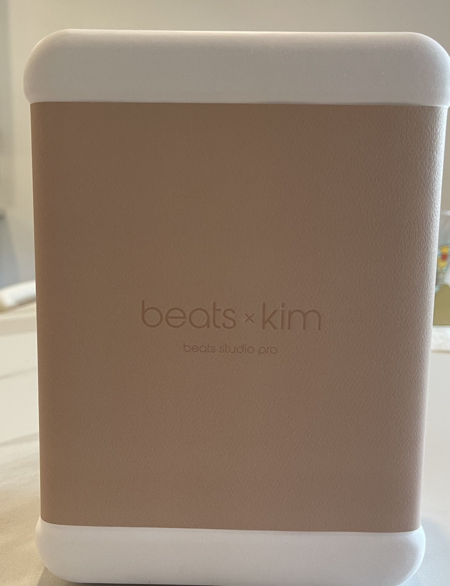 Beats By Dre X Kim Kardashian - Moon Color - Brand New