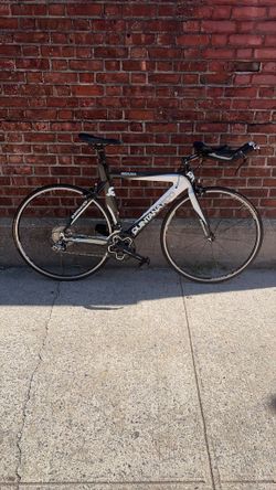 🚴‍♂️ Quintana Roo Seduza Triathlon Bike – Medium (54cm)