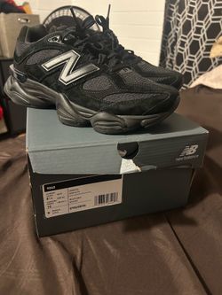 New balance women size 10