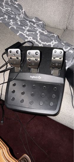 Logitech G Racing Pedals with steering wheel