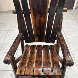 Rocking chair solid wood  Used Very Good Condition 
