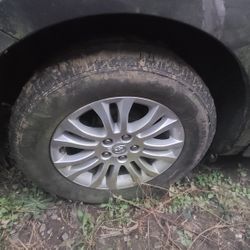 2011-2017 toyota sienna rim