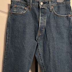 Women 501 Levi Jeans