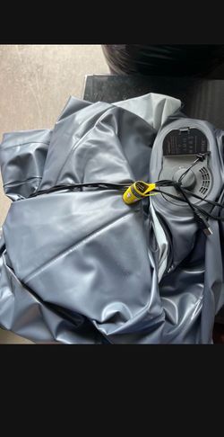 Queen air mattress