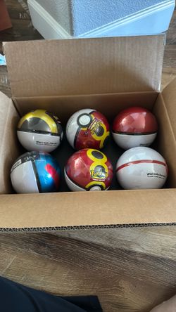 Pokemon TCG Tins