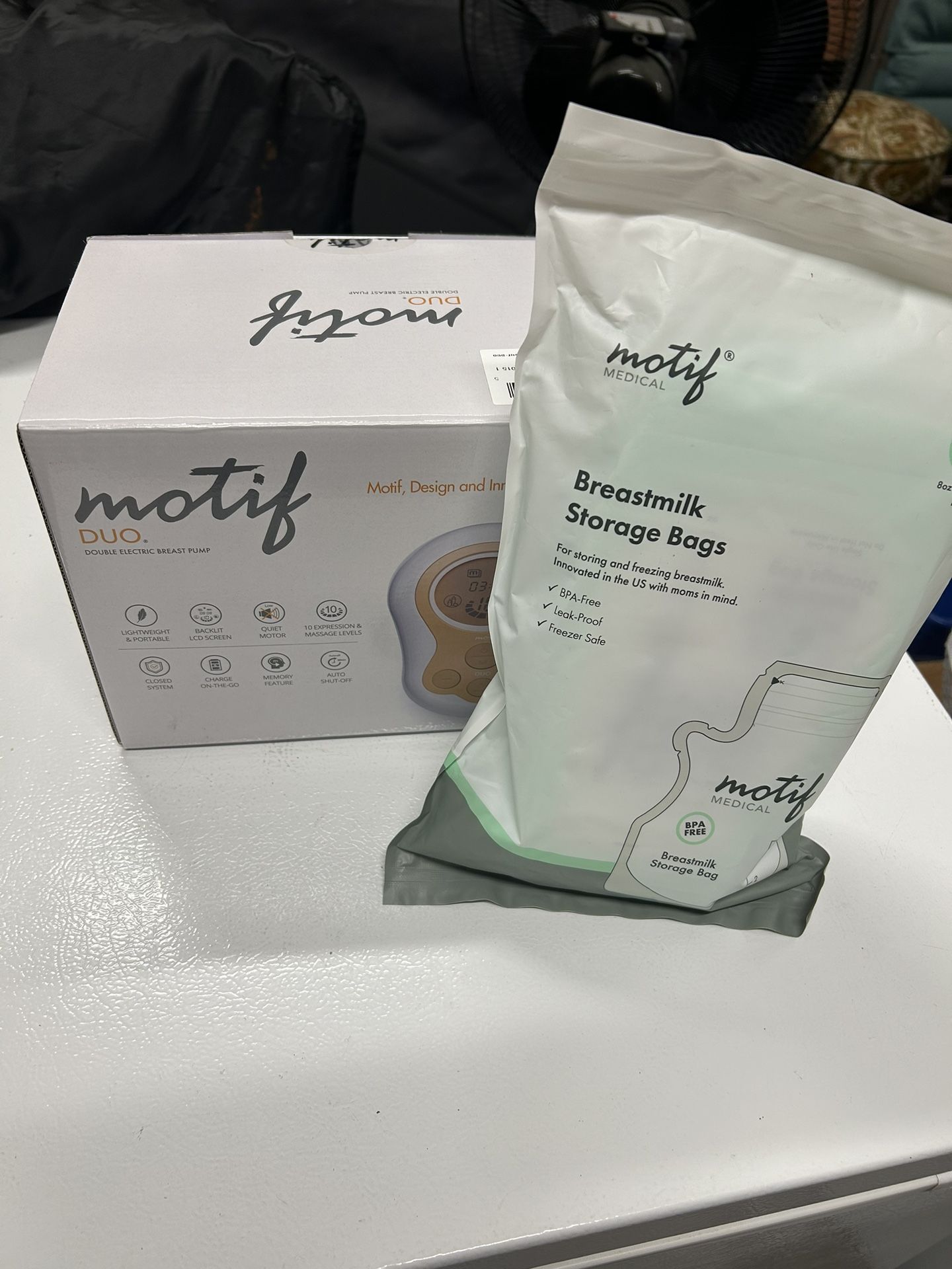 Motif Duo Double Electric Breast Pump + 100 Breastmilk Bags
