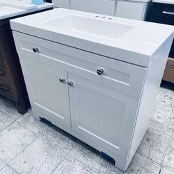 White Bathroom 36 Inch