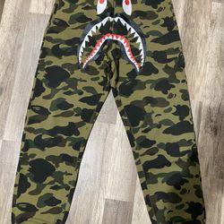 1ST Camo Shark Bape Sweat Pants/ Size M