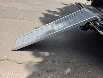 Solvit Deluxe XL Telescoping Pet Ramp – Adjustable 47"–87"