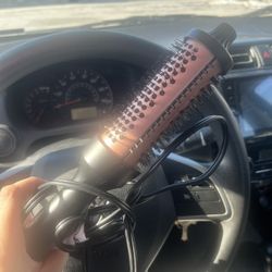 Wavy Talk Negative Thermal Blowout Brush