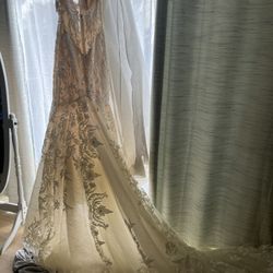 Brand New Gorgeous Wedding Dress!!!
