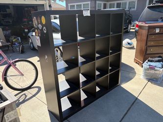 16 cube storage shelf