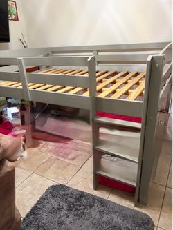 Full size loft bed