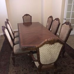 Dining Room Table Set with 8 Chairs !!!!!!