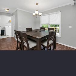 6 Seat Kitchen Table Set $199