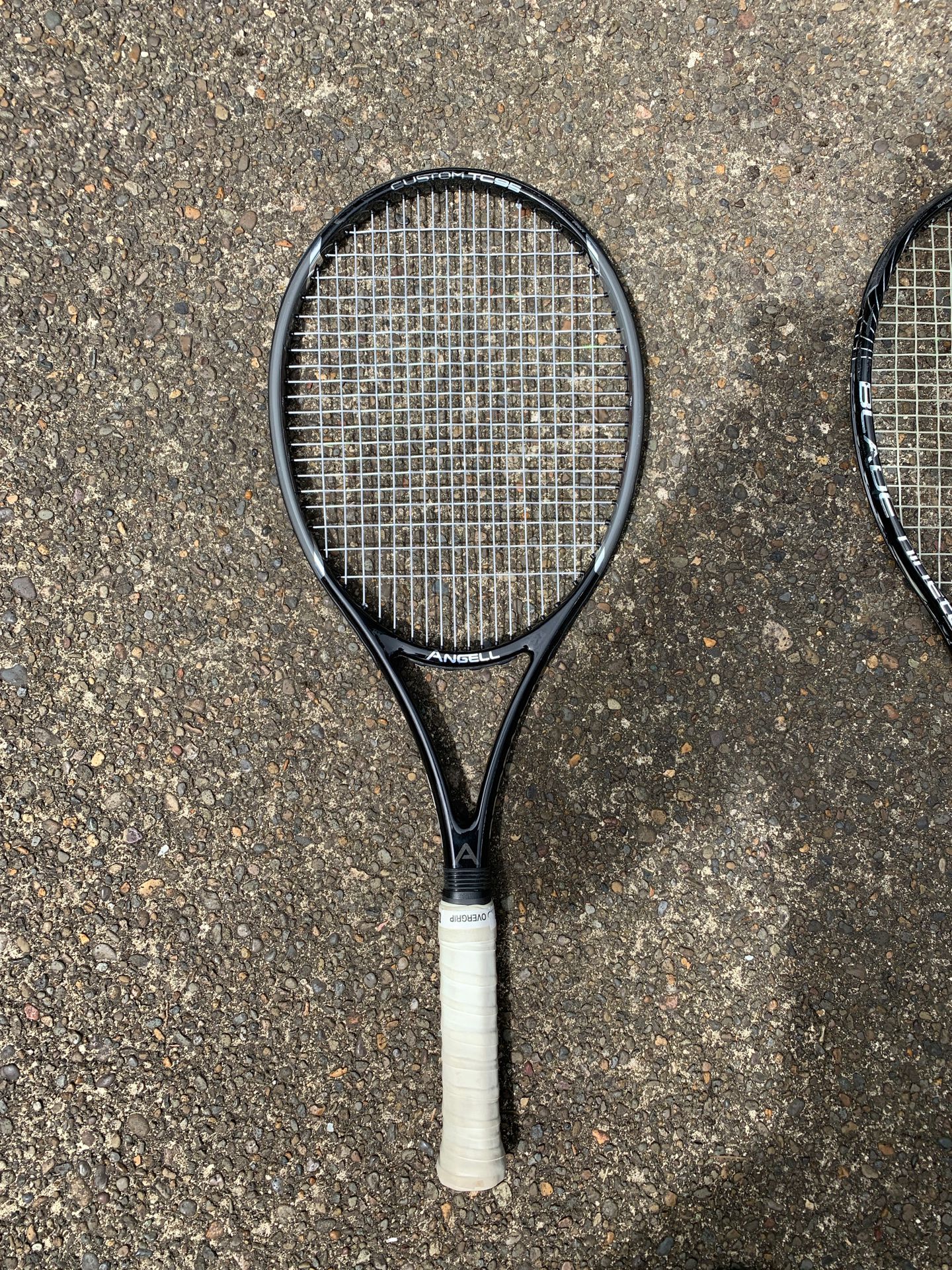 Angell TC95 adult tennis racket