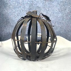 Metal Pumpkin Leaves Vine Sculpture 8.25 Halloween Fall Harvest Thanksgiving