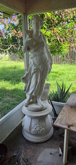 Greek Goddess Large Statue