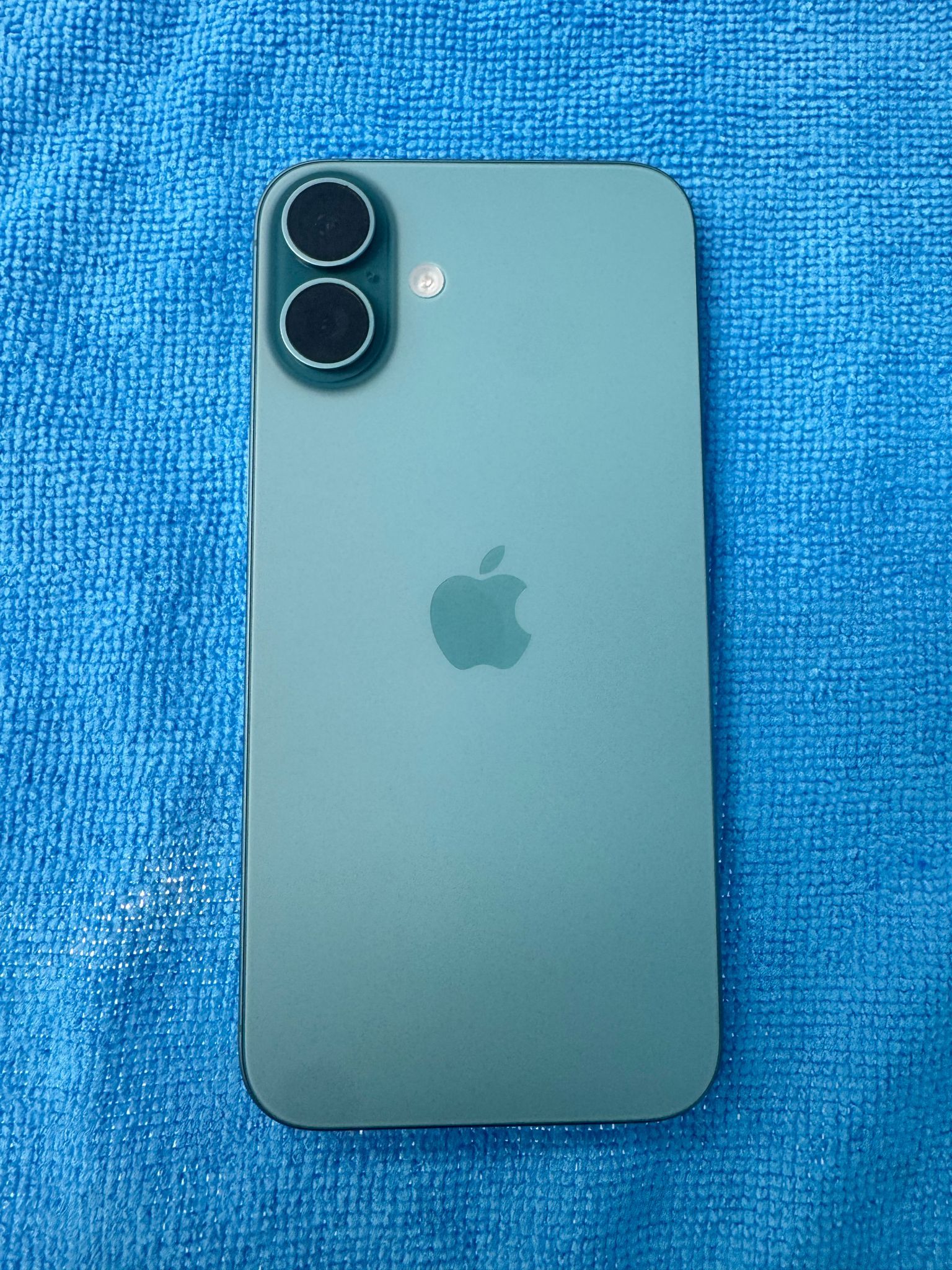 iPhone 16 128gb
