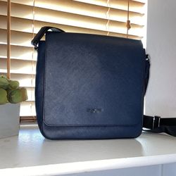 Michael Kors Messenger Bag