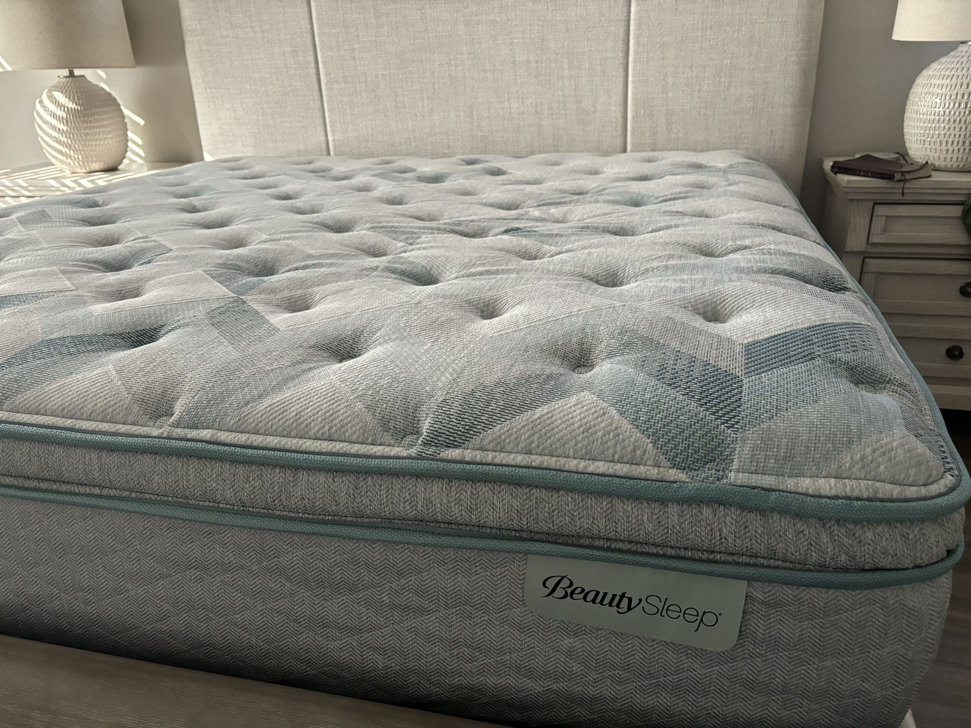 KING Size Beauty Sleep