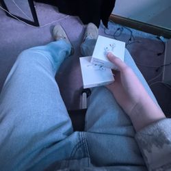 Airpods 4