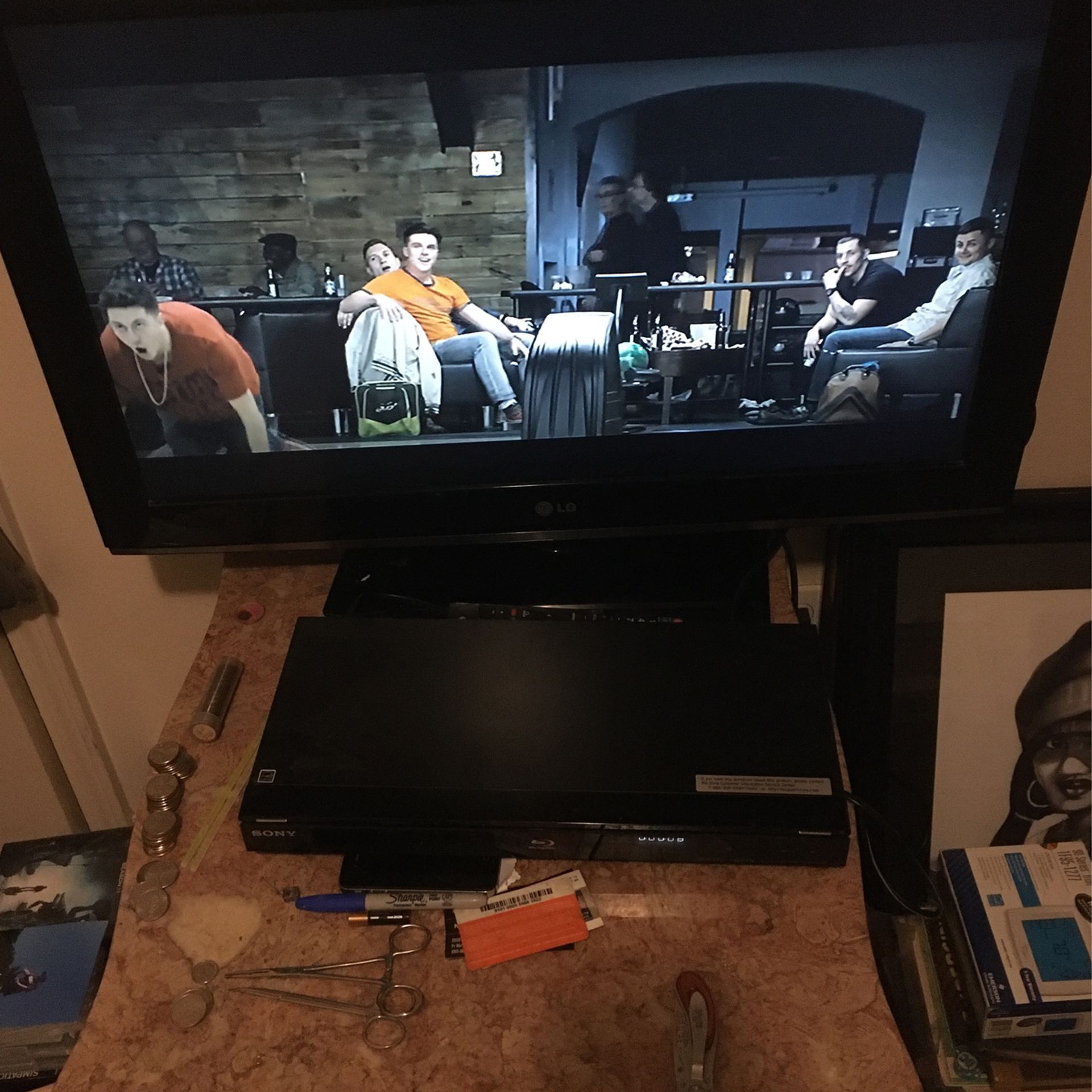 32” LG Tv And Or Blue Ray