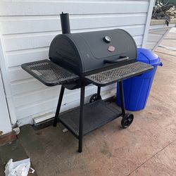 Profesional Char Broiled BBQ grill