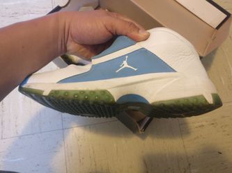 RARE Air Jordan Jumpman Turn 2 Shoes 2002 Derek Jeter Shoe Size 8.0 for  Sale in French Camp, CA - OfferUp