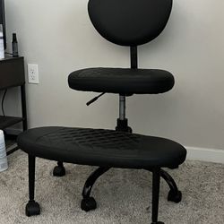 Ergonomic Cross Legged Office Chair with Wheels