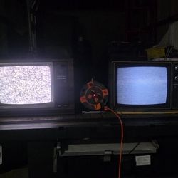2 Old 📺  📺