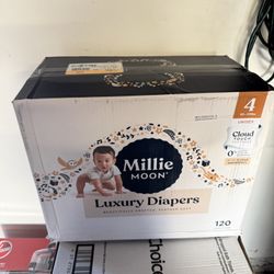 Millie Moon Size 4 Diapers  120 Count 