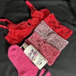 Victoria Secret Lace Full Cup Bra+PINK Coconut Lotion+3 Crochet Soft Headbands+Juicy Couture Fuzzy Socks.