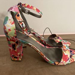 Worthington 8.5 floral heels shoes pump Beckwith block watercolor white pink NIB