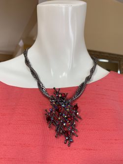 Premier Designs necklace