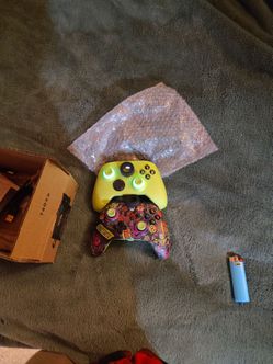 Xbox controllers