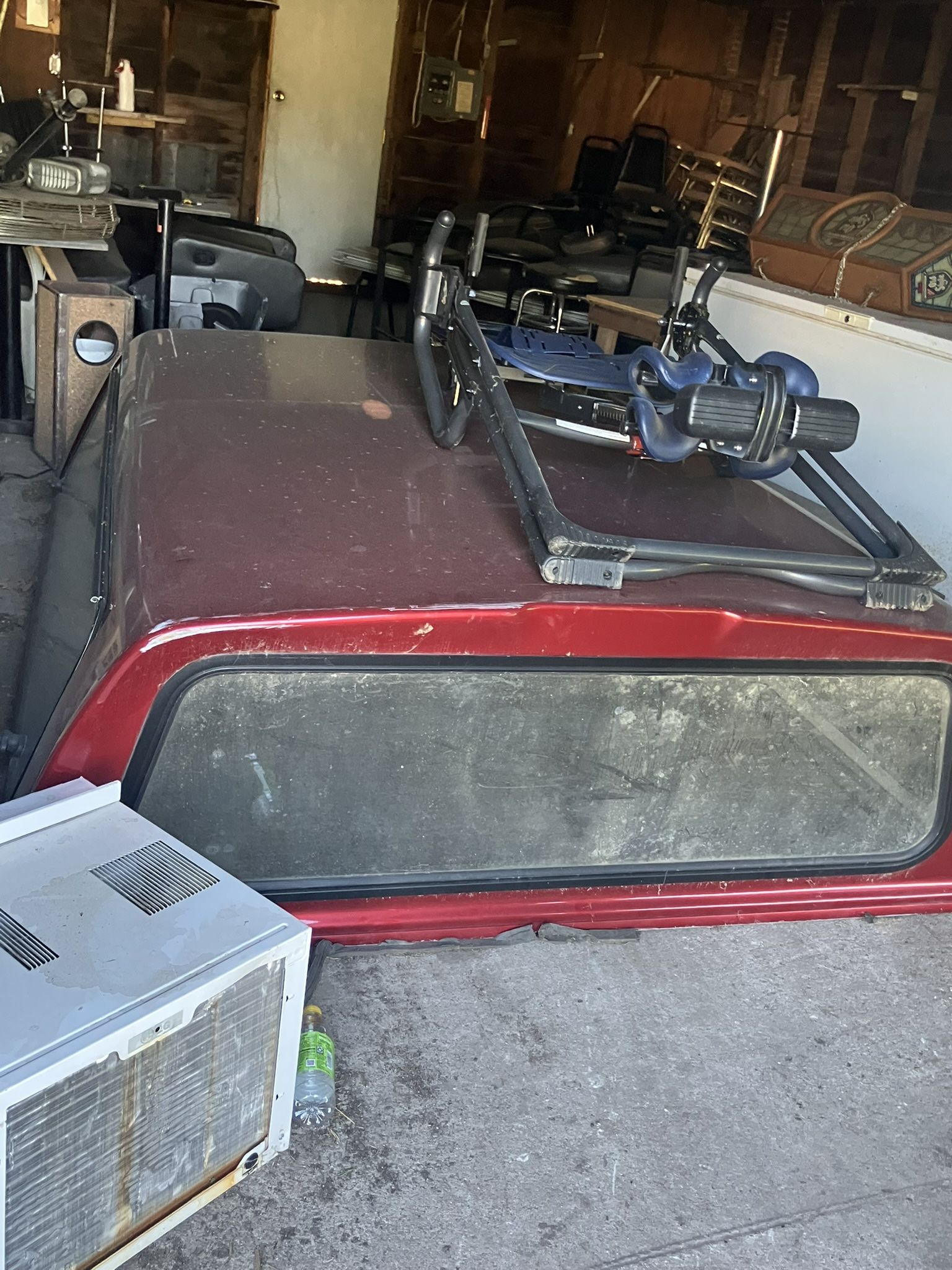 Truck topper