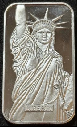 Vintage 1986  1 Oz Fine Silver Statue of Liberty MTB ENGELHARD w/ COA