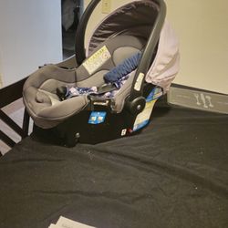 Safety 1st Car Seat  Purple