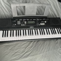 Yamaha EZ 220 Electric Piano with Light Up Touch Sensitive Keys