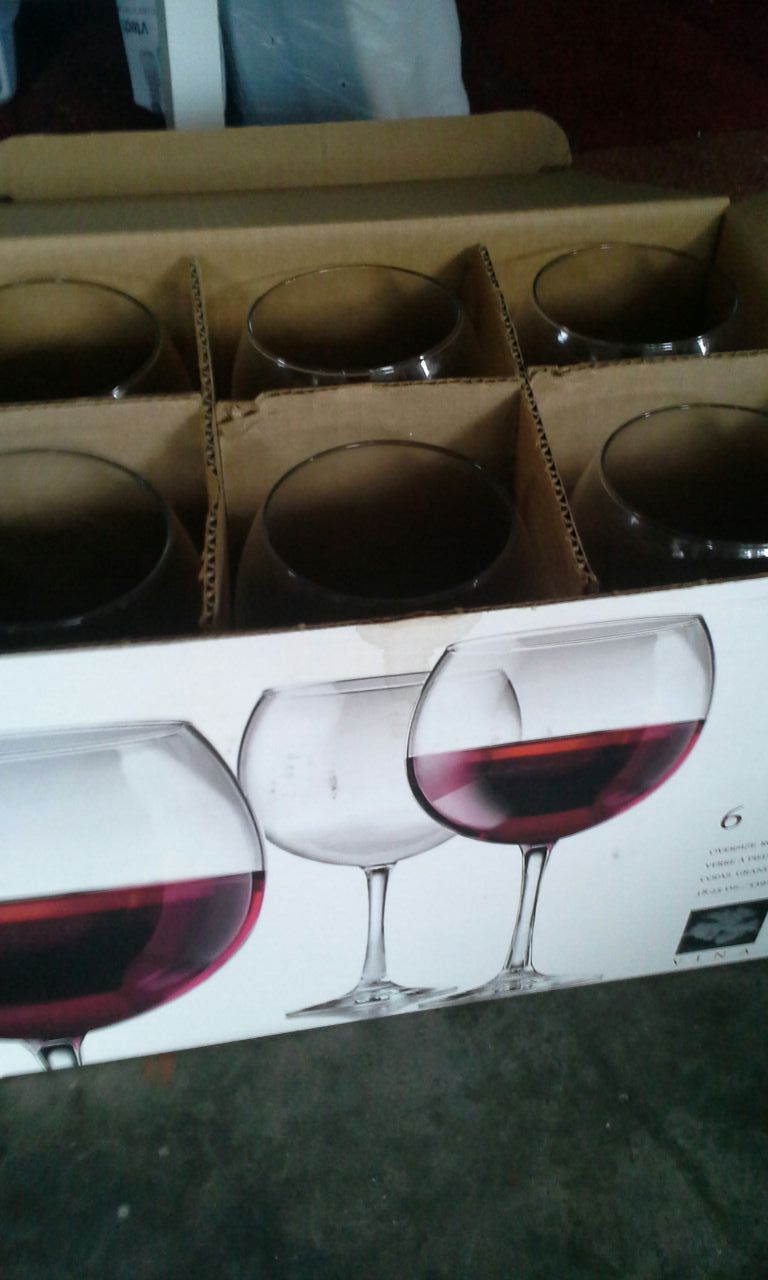 Wine glasses- set of 6