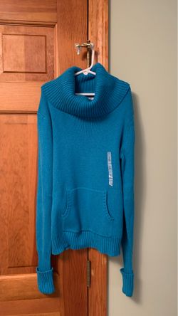 New sweater small