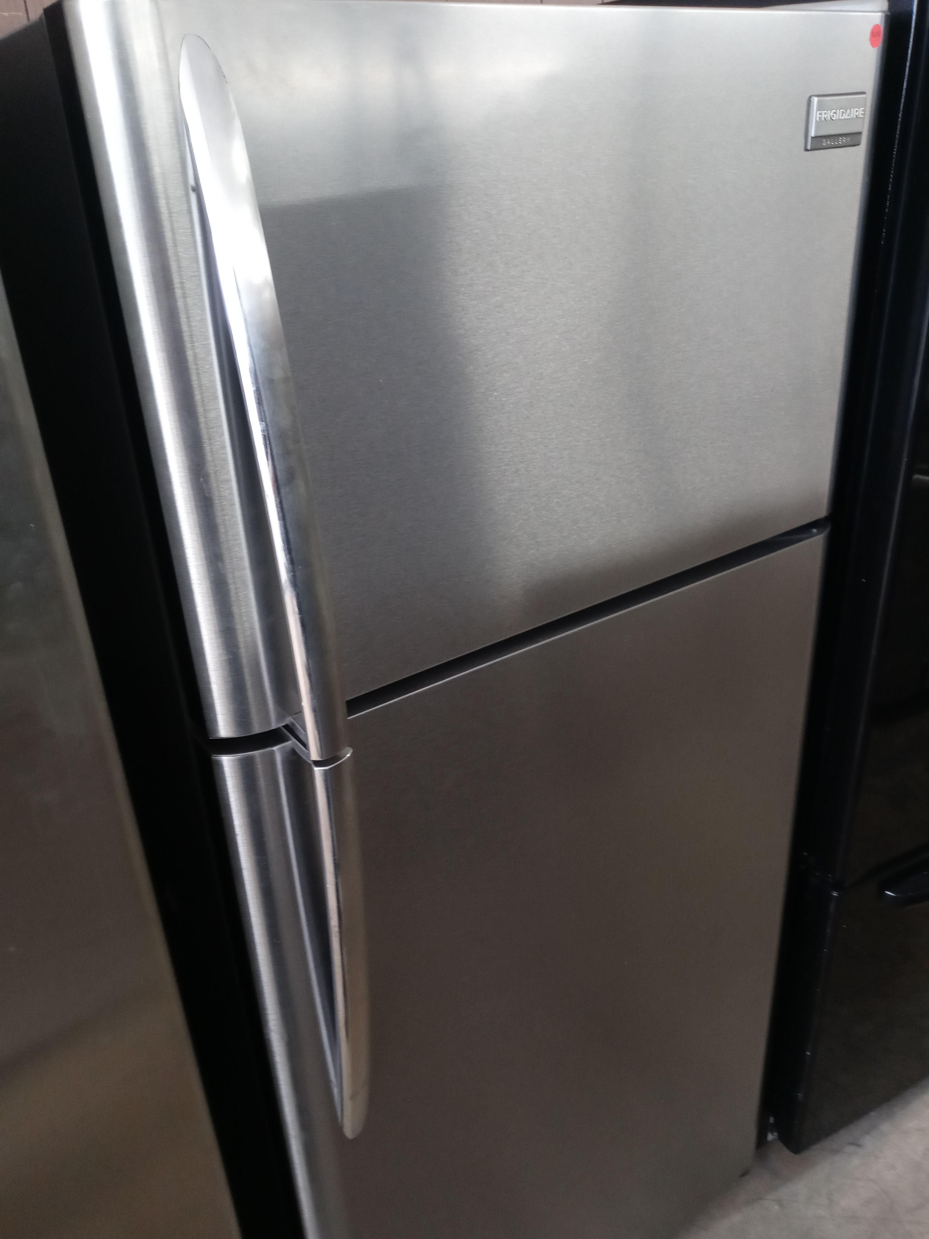 Frigidaire Gallery stainless steel top freezer refrigerator - Free delivery