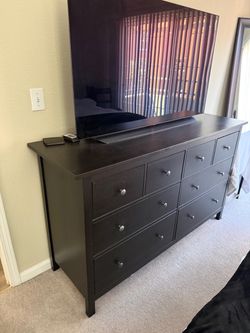 IKEA Hemnes 8-Drawer Dresser Black-Brown