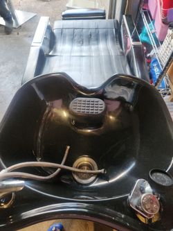 Hair backwash salon chair/shampoo bowl