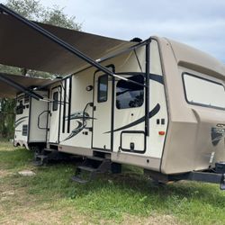 2016 Forest River Flagstaff