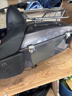 Harley touring pack with speakers