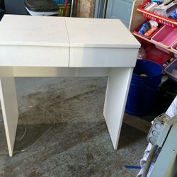Vanity Desk