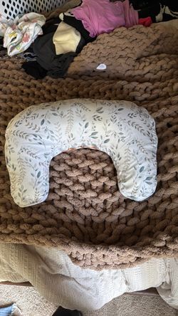 Boppi Nursing Pillow