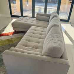Sofa  2-piece sectional with-chaise